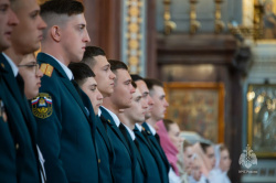 С верой в сердце и любовью к ближнему